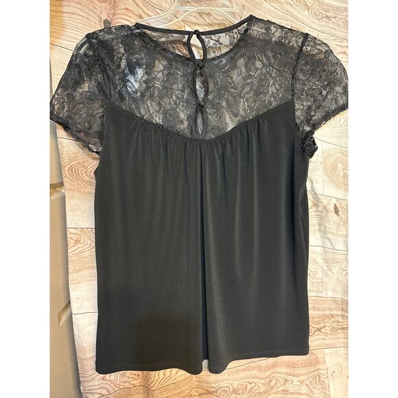 EXPRESS - NEW WITH TAGS- Black top with lace M medium - Picture 2 of 4